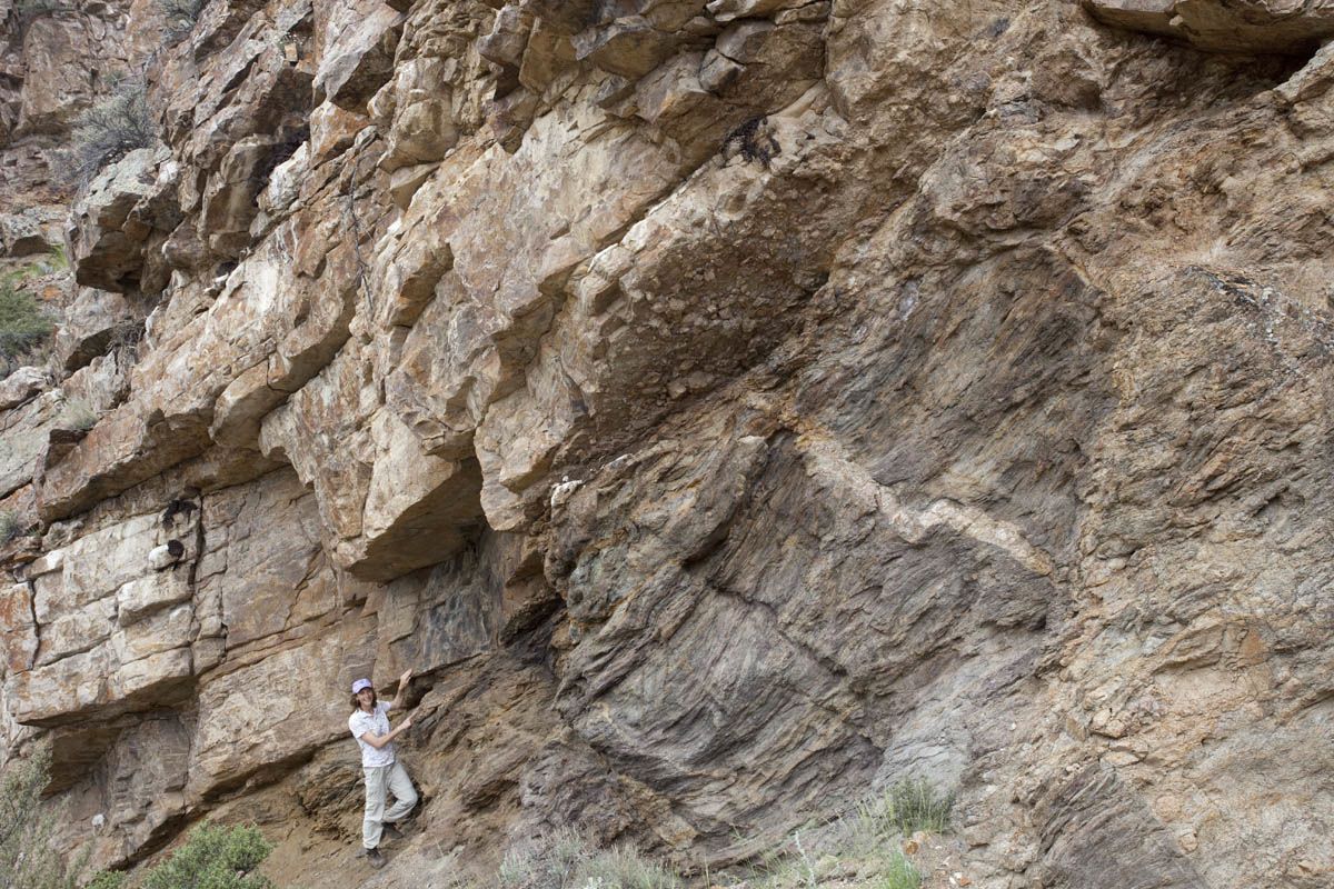 close-up of angular unconformity