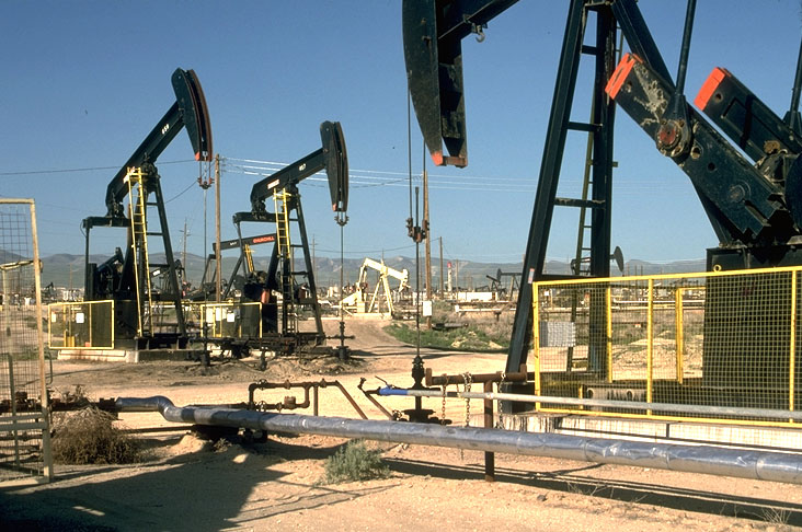 oil, pumps, photo