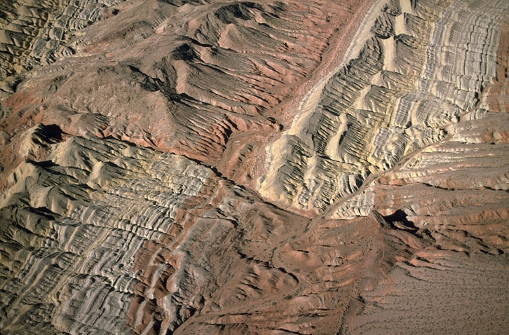 left lateral strike slip fault